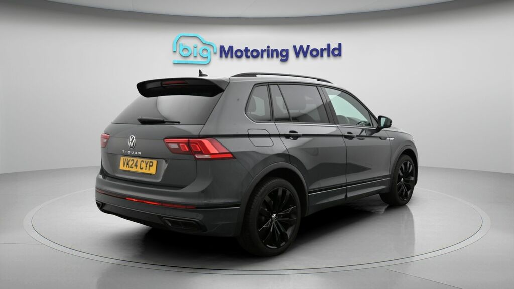 Volkswagen Tiguan Match Black #7