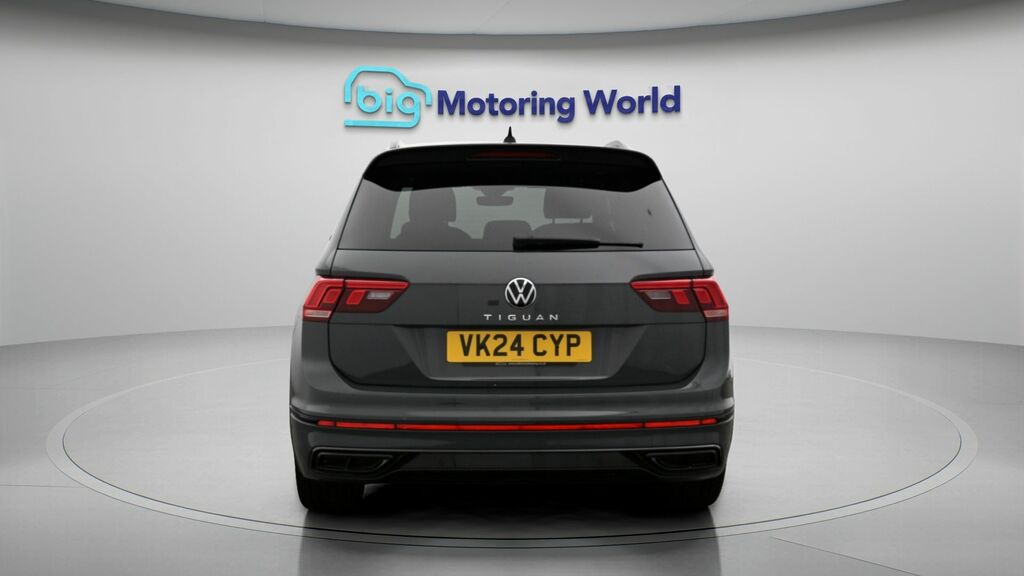 Volkswagen Tiguan Black Edition Grey #6