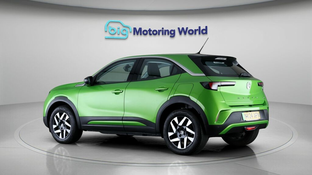 Vauxhall Mokka-e Design Green #5
