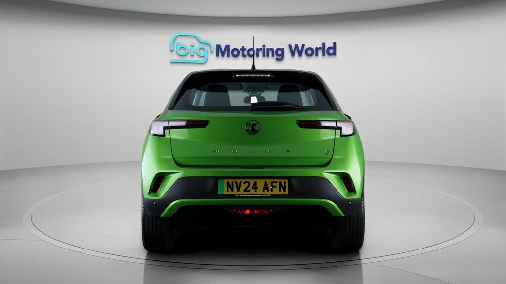 Vauxhall Mokka-e Design Green #6