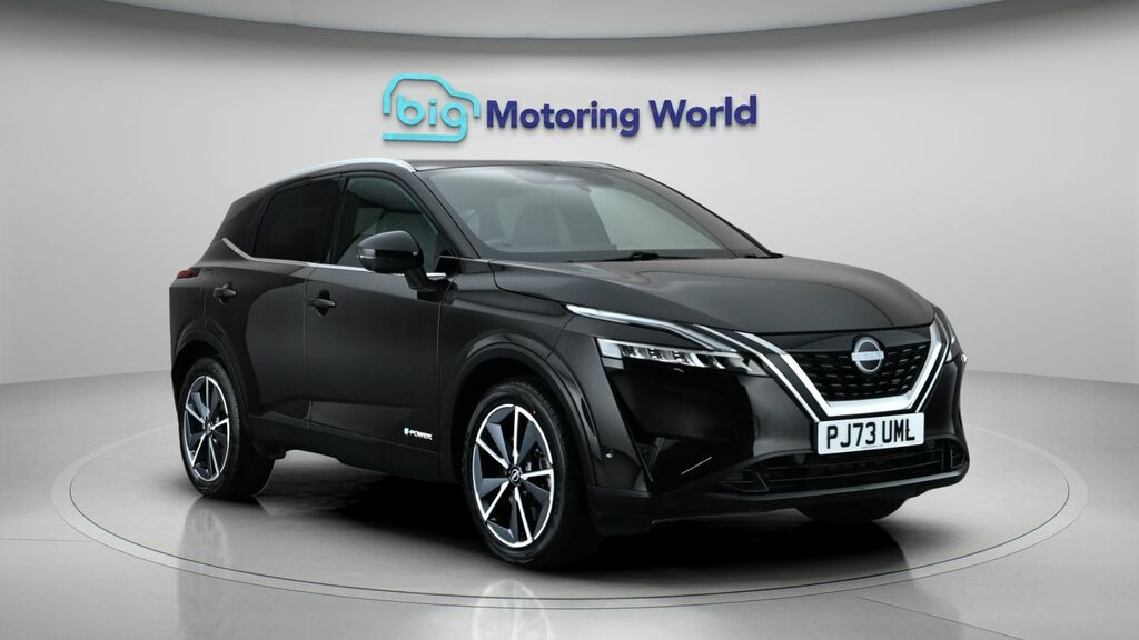 Nissan Qashqai Tekna Black
