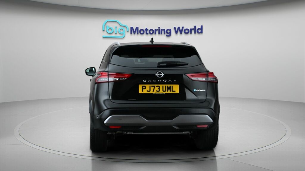 Nissan Qashqai Tekna Black #6