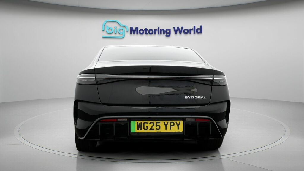 Byd Seal Design Black #6