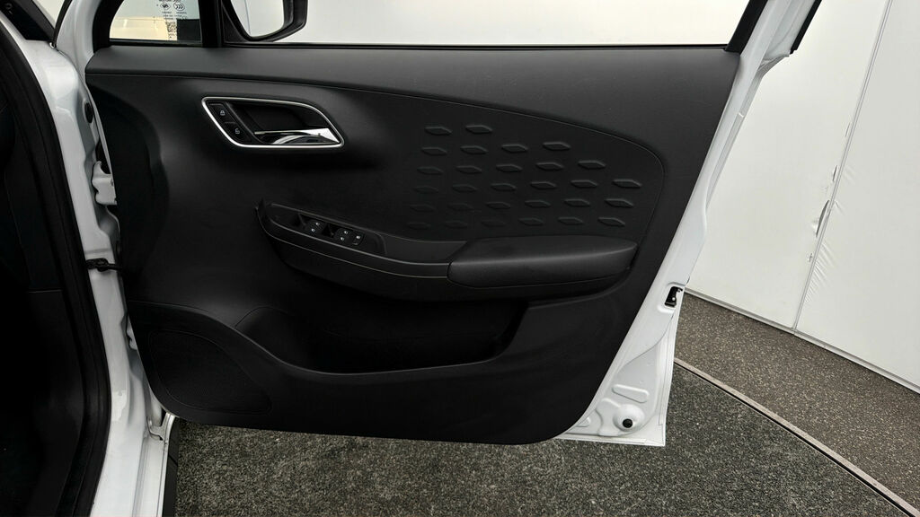 MG MG3 Excite White #6