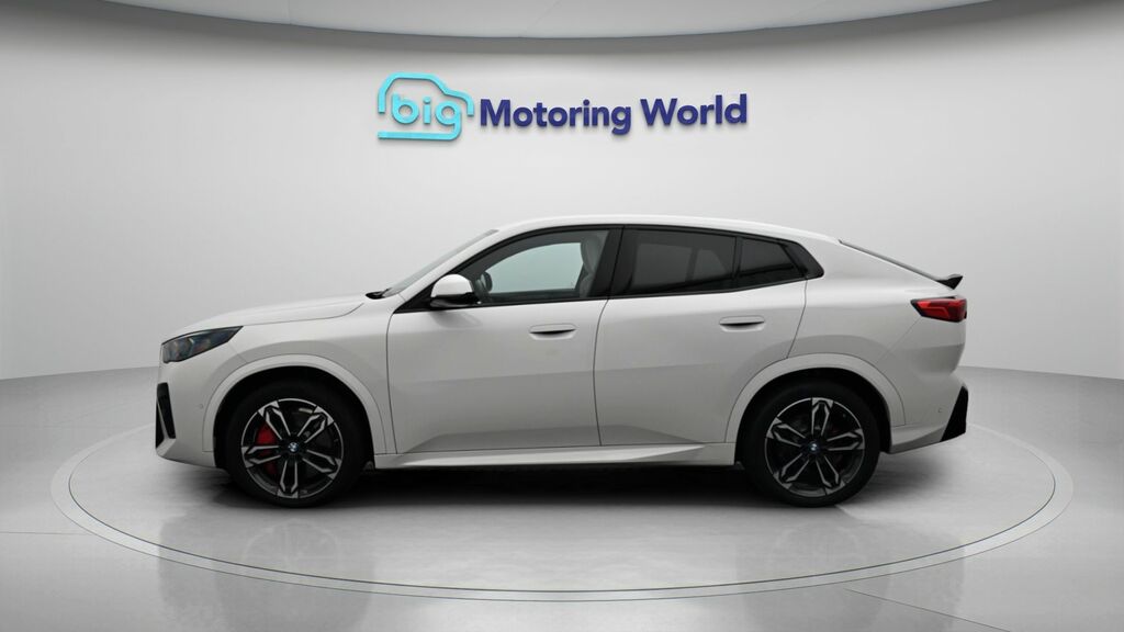 BMW iX2 Shadow Edition White #4