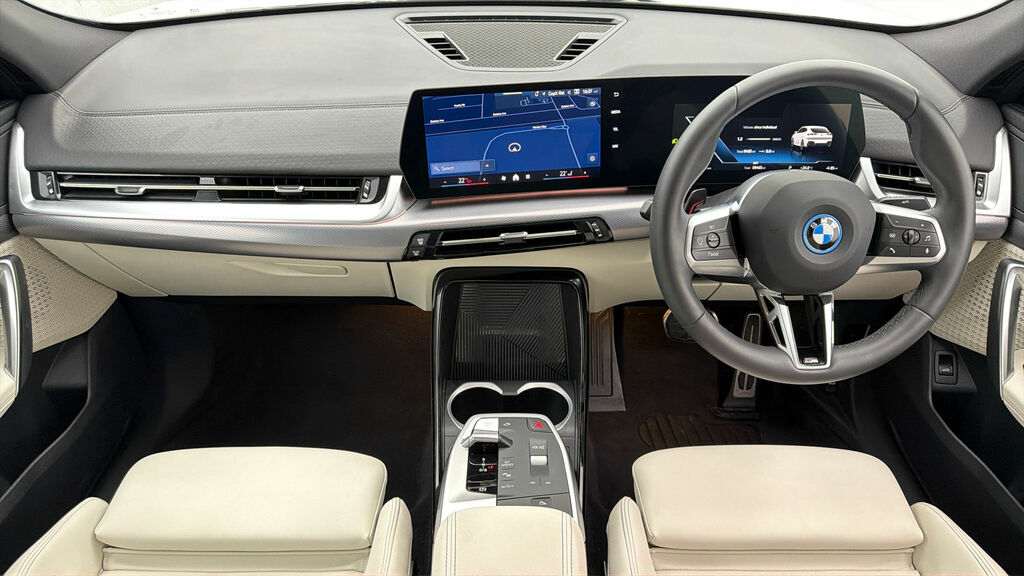 BMW iX2 150Kw Edrive20 M Sport 65Kwh 2025 Blue #12