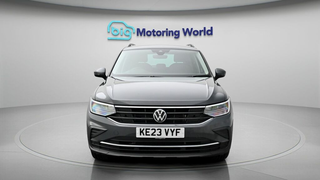 Volkswagen Tiguan Life Grey #2