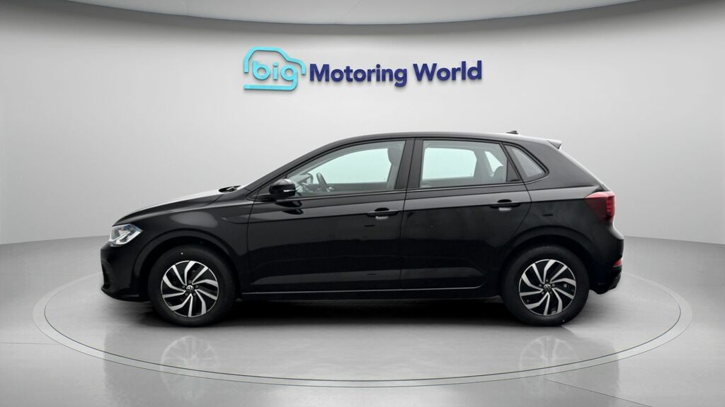 Volkswagen Polo Life PF74GOU Black #4