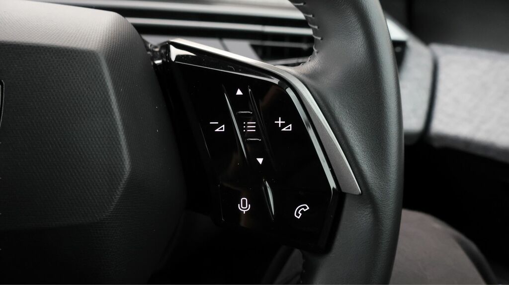 Peugeot 3008 1.2 Gt E-dsc6 Grey #22