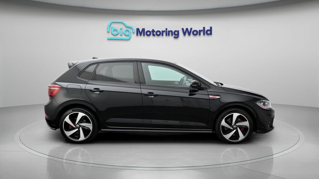 Volkswagen Polo Life Blue #8