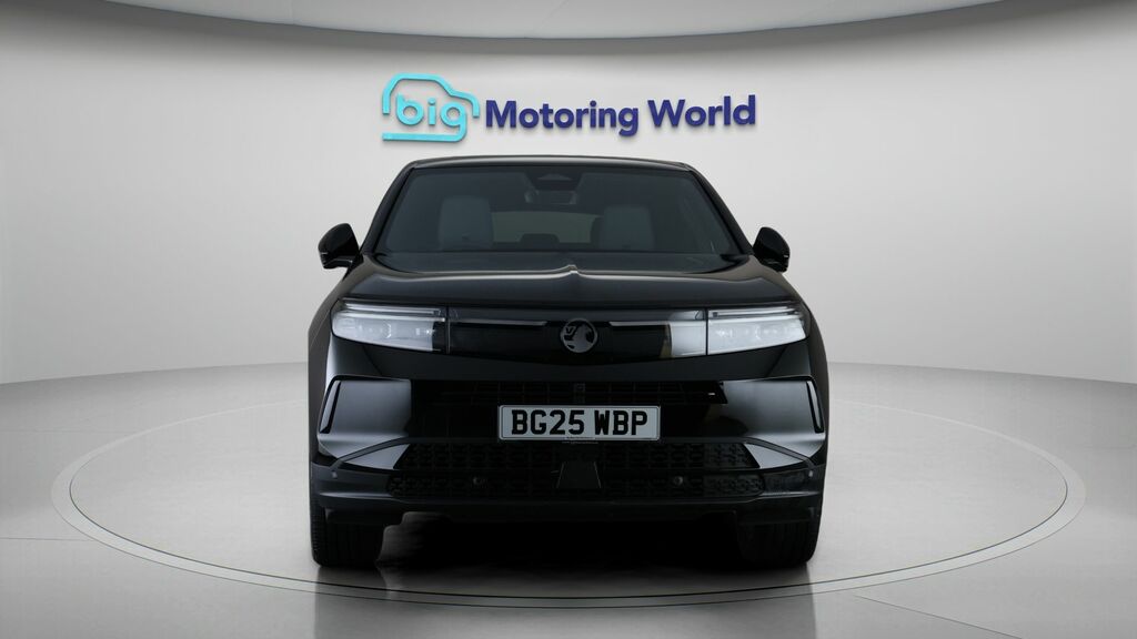 Vauxhall Grandland Ultimate Black #2