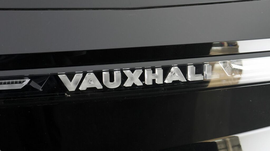 Vauxhall Grandland Ultimate Brown #20