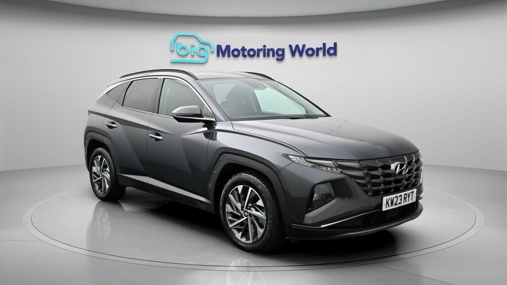 Hyundai Tucson Premium Grey