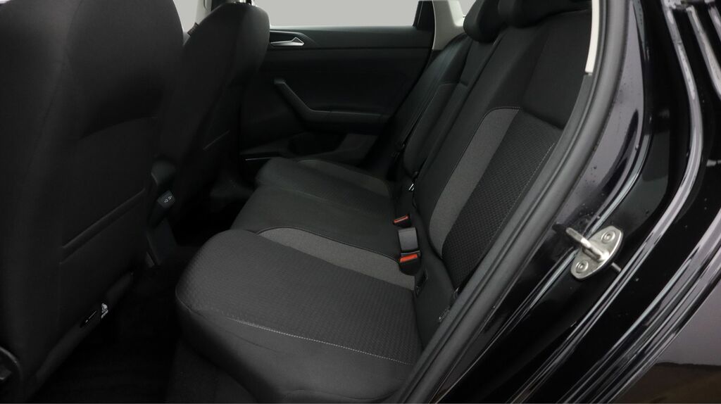 Volkswagen Polo 1.0 Tsi Match Red #16