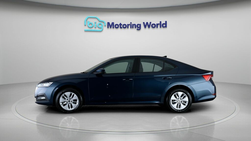 Skoda Octavia Se Blue #4