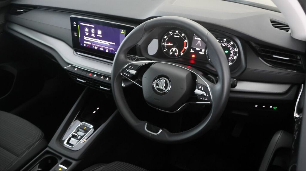 Skoda Octavia 2.0 Tdi 150 Se L Dsg Silver #9