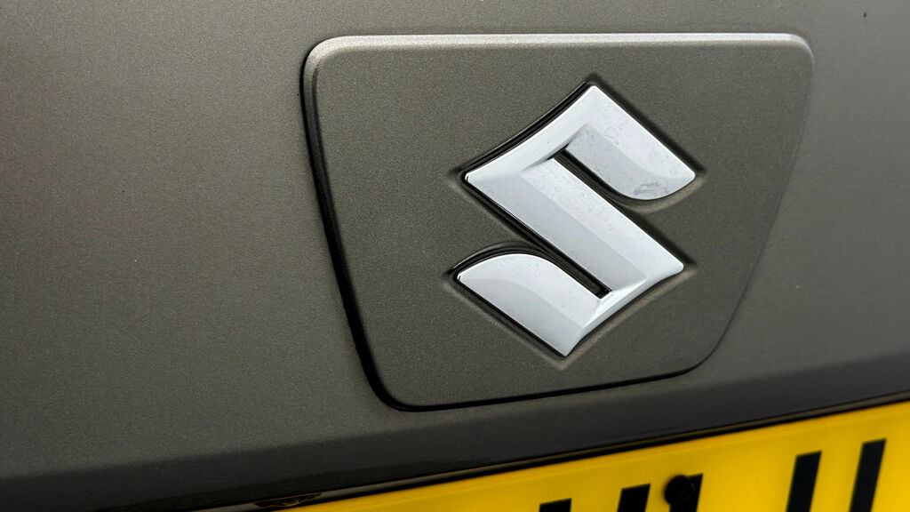 Suzuki Swace 1.8 Hybrid Motion Cvt Black #19