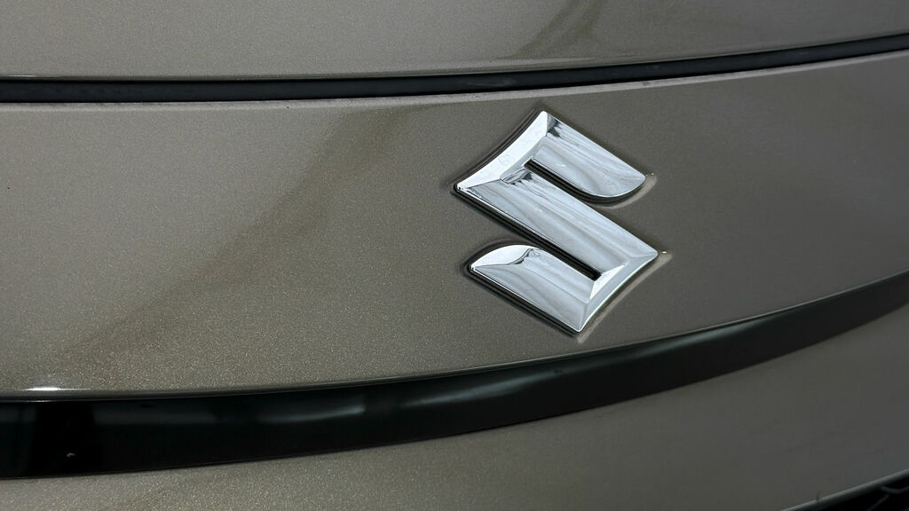 Suzuki Swace 1.8 Hybrid Motion Cvt Black #20
