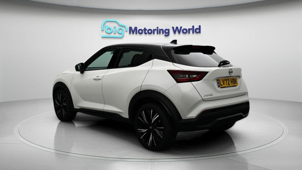 Nissan Juke Tekna White #5