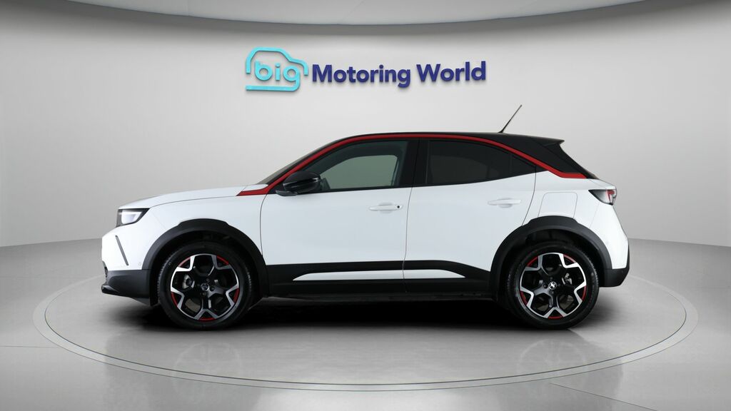 Vauxhall Mokka-e Sri Premium White #4
