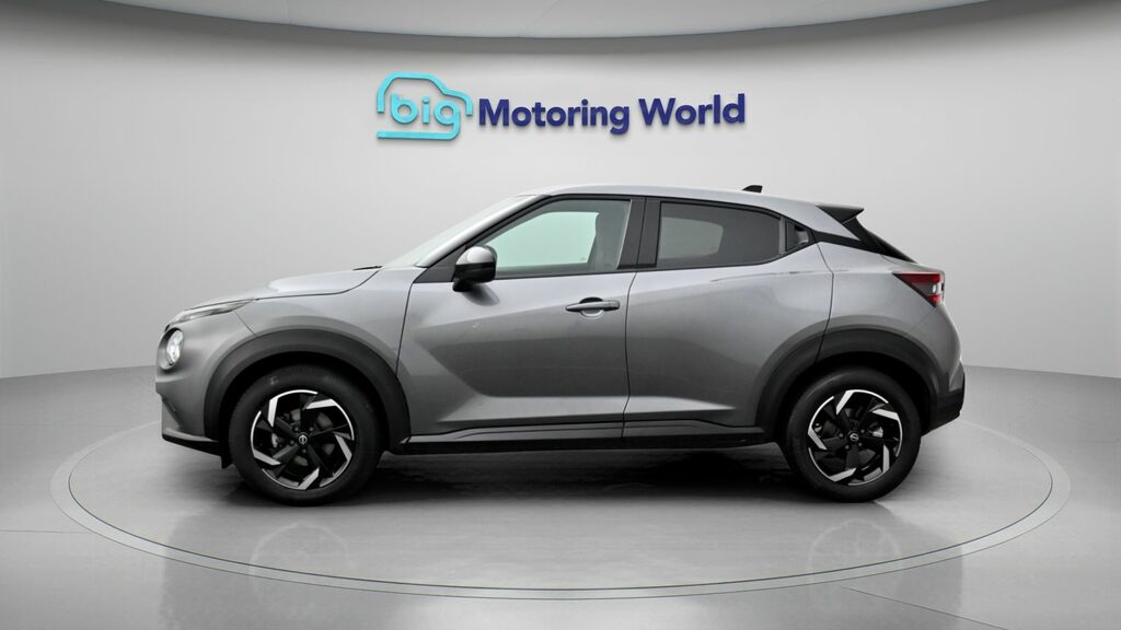 Nissan Juke N-connecta Grey #4