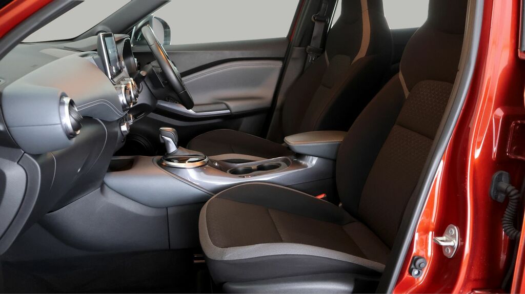Nissan Juke 1.0 Dig-t 114 N-connecta Dct Black #14
