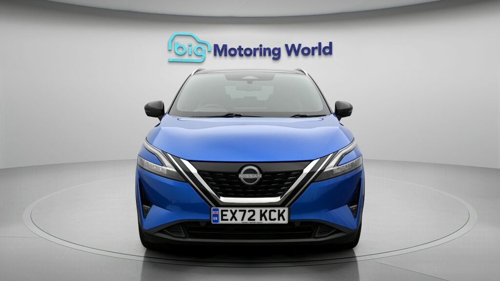 Nissan Qashqai Tekna Blue #2
