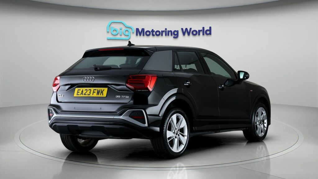 Audi Q2 35 Tfsi Sport S Tronic Black #7