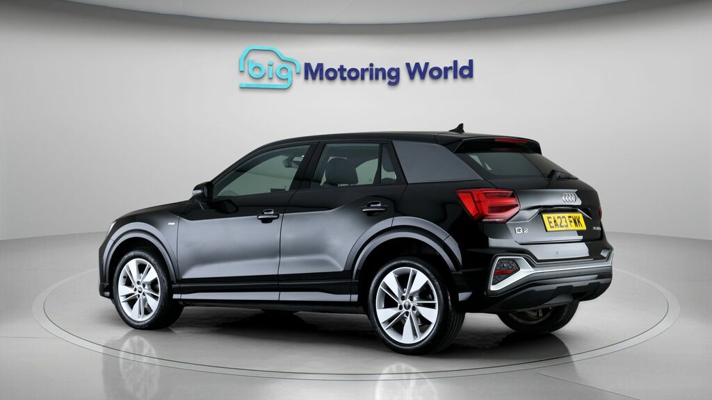 Audi Q2 S Line Black #5