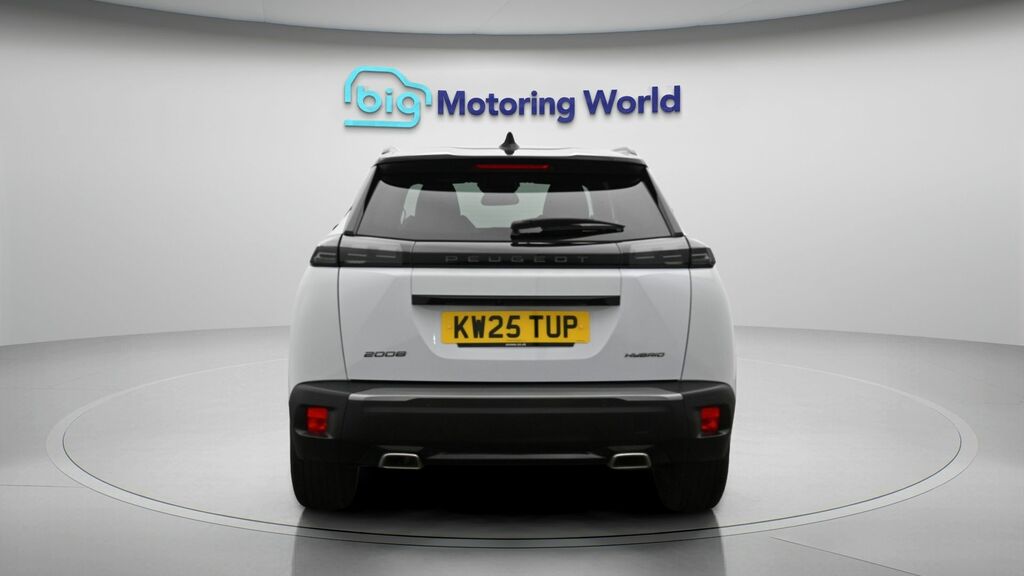 Peugeot 2008 Gt White #6