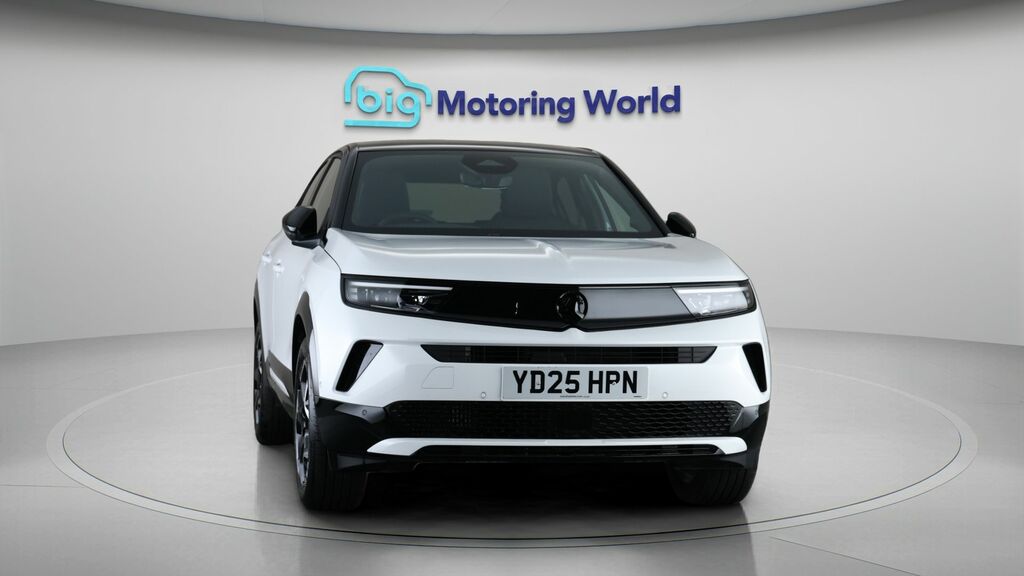 Vauxhall Mokka Ultimate White #2