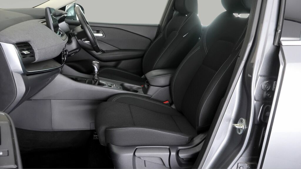 Nissan Qashqai Tekna Silver #13
