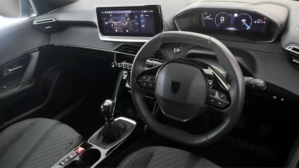 Peugeot 2008 Suv Black #9