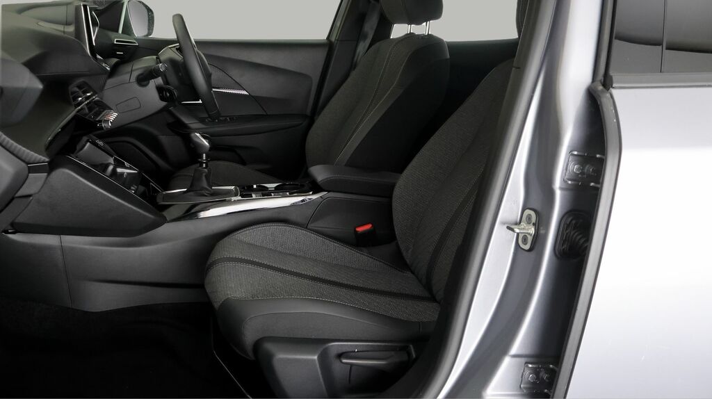 Peugeot 2008 Suv Black #13