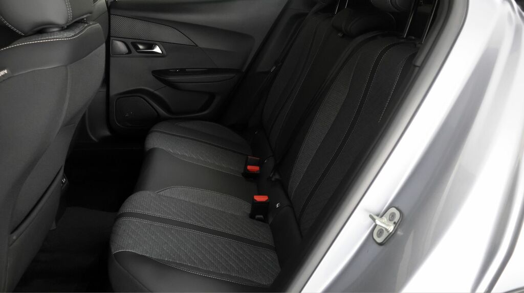 Peugeot 2008 Suv Black #15