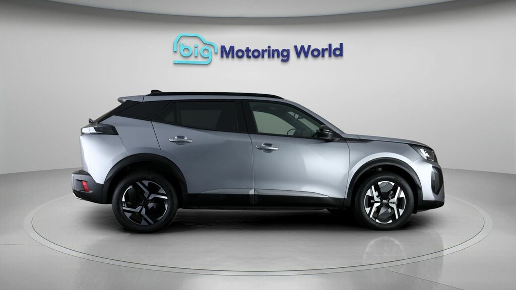 Peugeot 2008 Suv Black #8