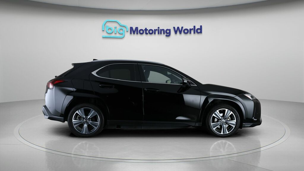 Lexus UX 250H F-sport Design Blue #8
