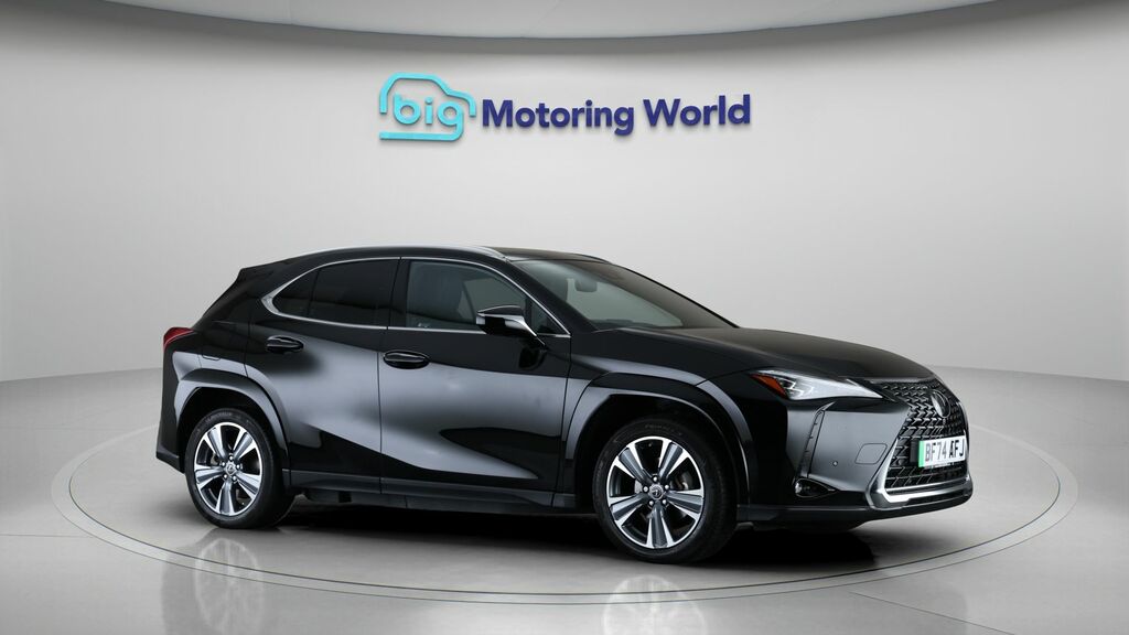 Lexus UX Takumi Black
