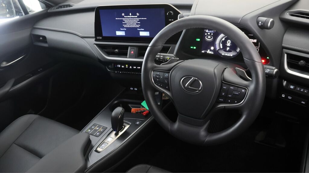 Lexus UX 250H F-sport Design Blue #9