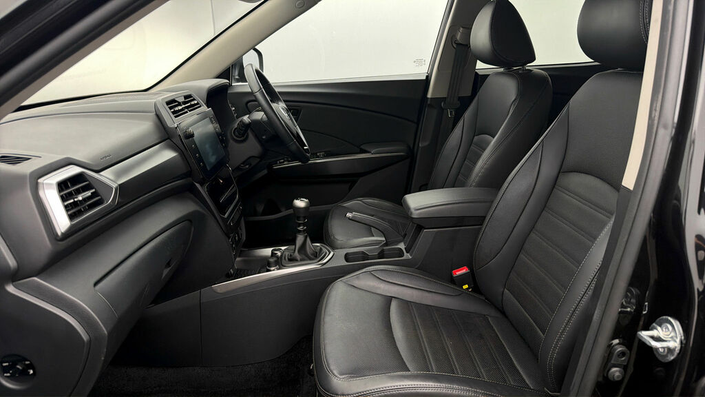 SsangYong Tivoli K40 Silver #13