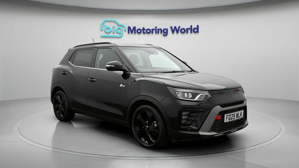 SsangYong Tivoli K40 Black