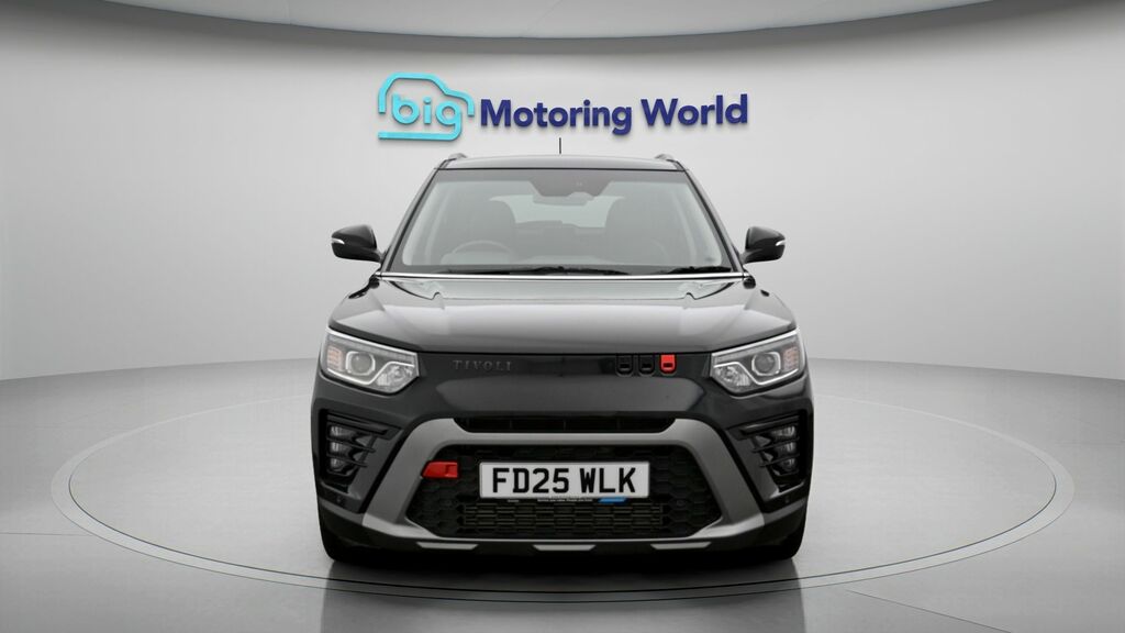 SsangYong Tivoli K40 Black #2