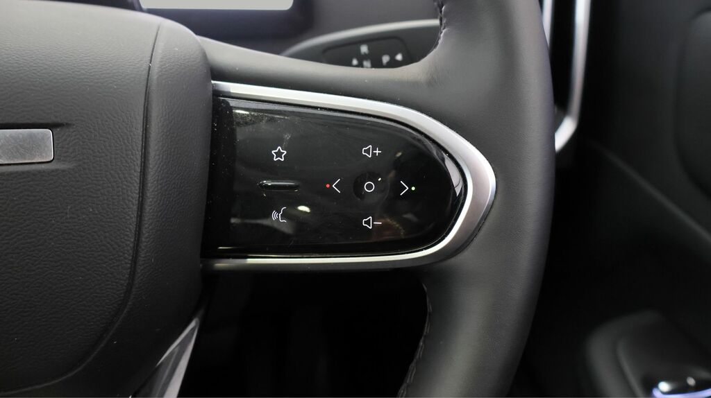 JAECOO 7 1.5T Shs 18.3Kwh Luxury Suv Plug-in Hyb Black #19