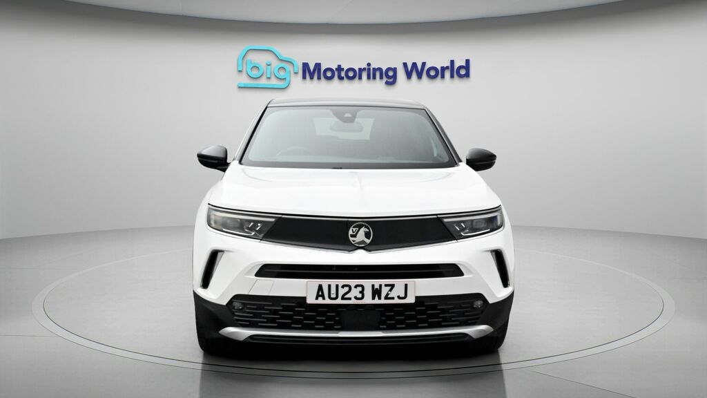 Vauxhall Mokka Ultimate White #2