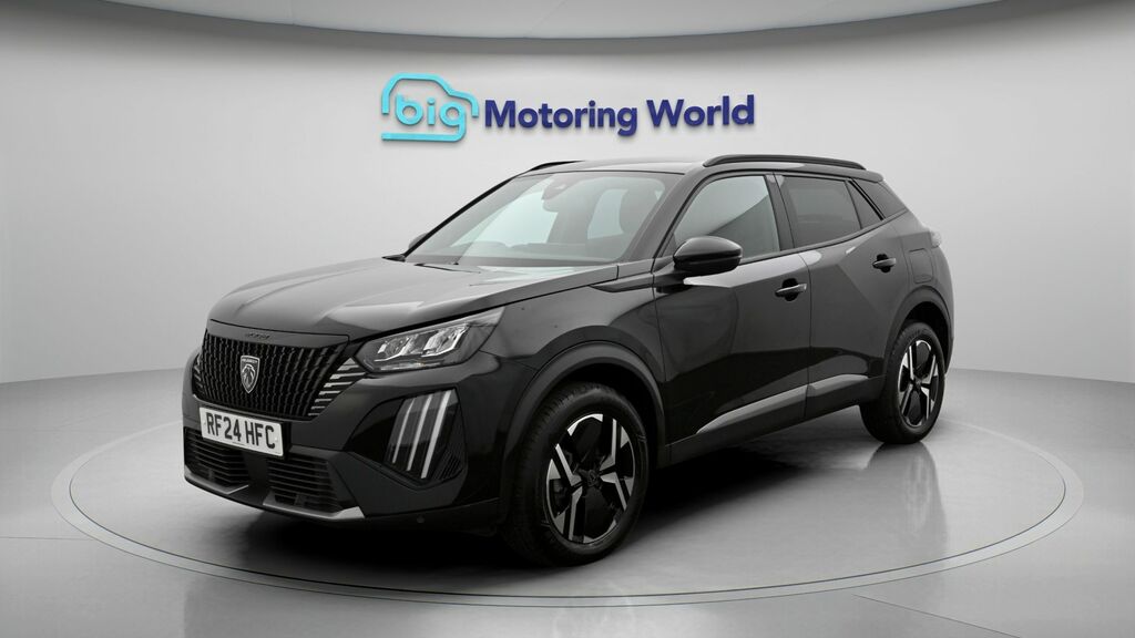 Peugeot 2008 Allure Black #3