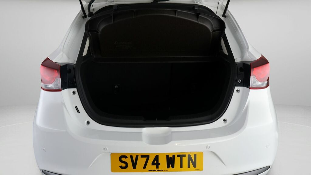 Mazda 2 1.5H Homura Cvt Euro 6 Ss White #17