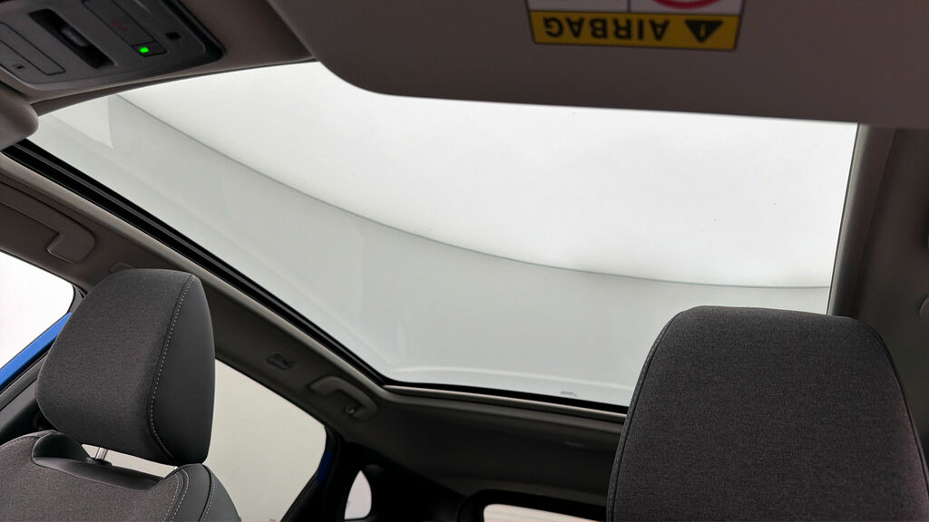 Nissan Qashqai 1.5 E-power Acenta Premium Hatchback White #26