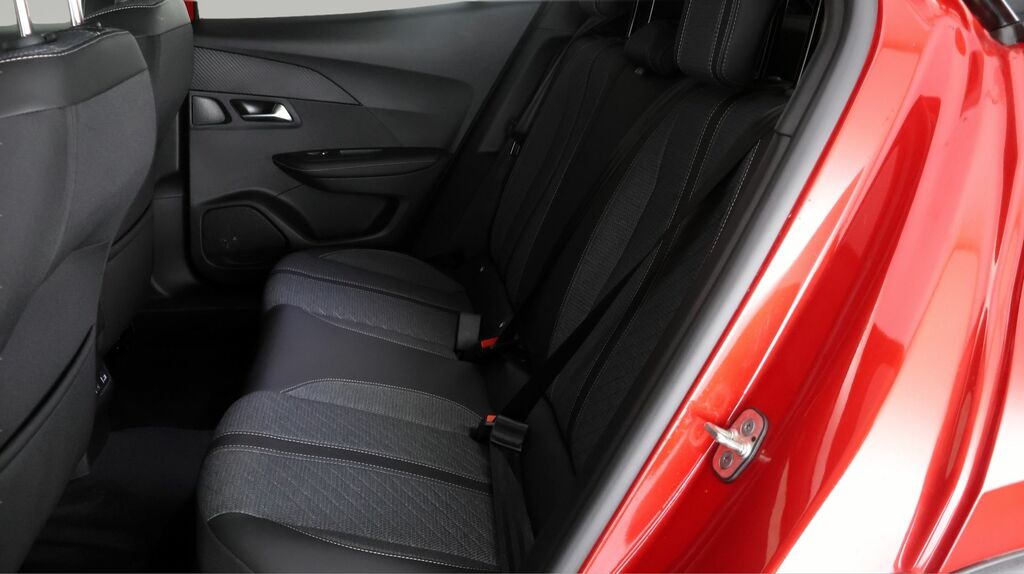 Peugeot e-2008 100Kw Gt 50Kwh Red #15