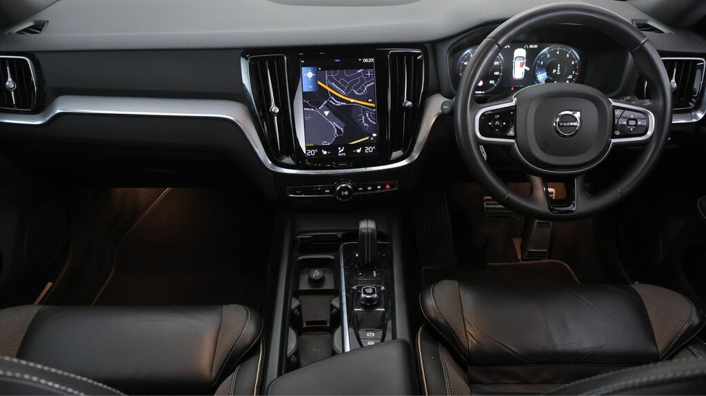 Volvo V60 2.0 B4 Mhev R-design Euro 6 Ss Grey #13