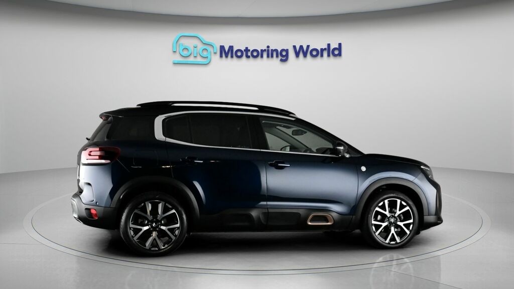 Renault Megane Iconic Blue